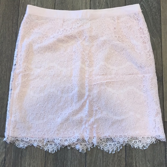 3/$15 Pink lace skirt - Picture 1 of 1
